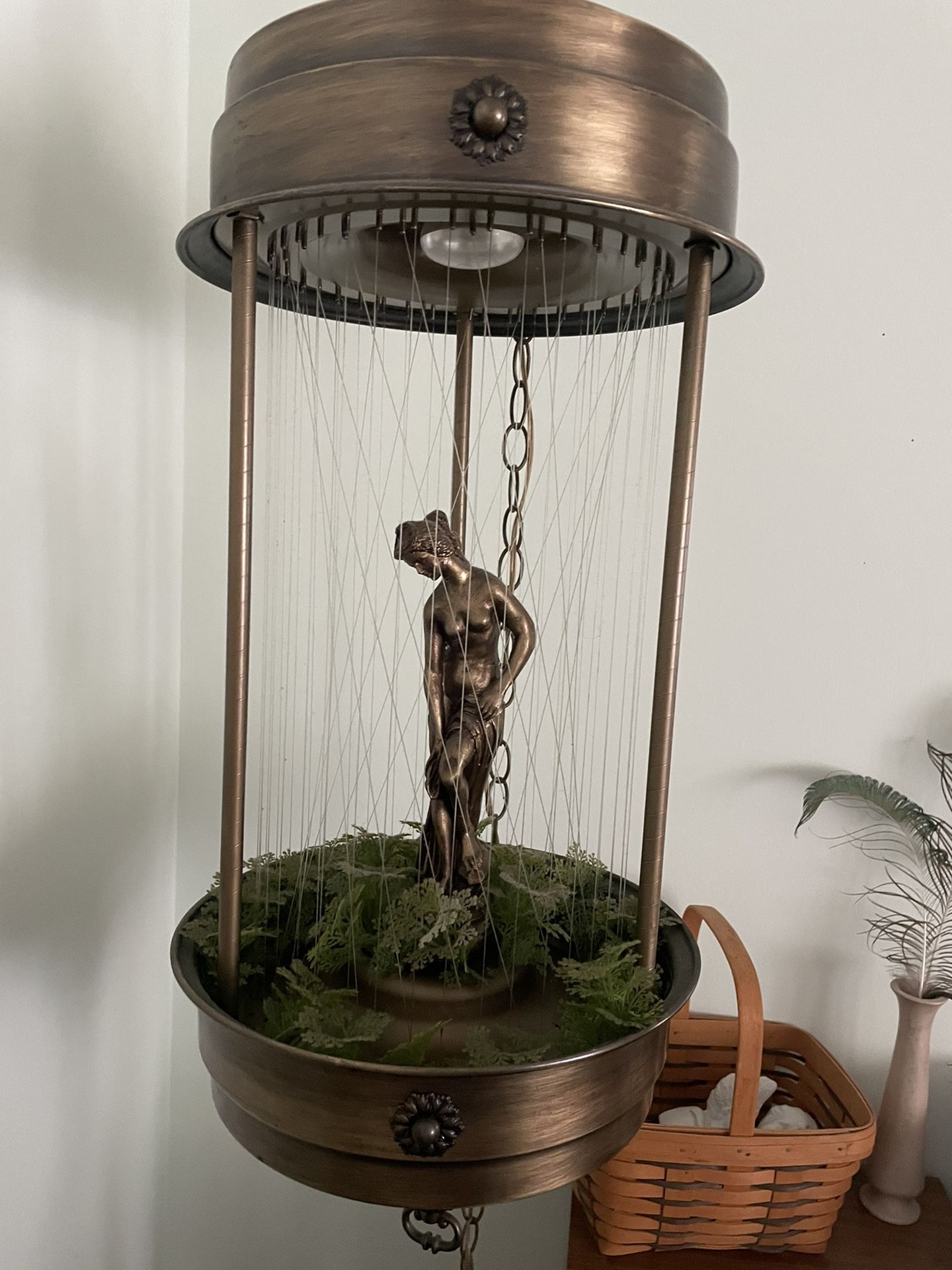 Beautiful VINTAGE 1970’s Oil Lamp That Runs Beads Of Oil