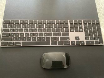 Black Apple Magic Keyboard w/ Numeric Keypad & Apple Mouse