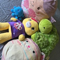 Squishmallows And Friends