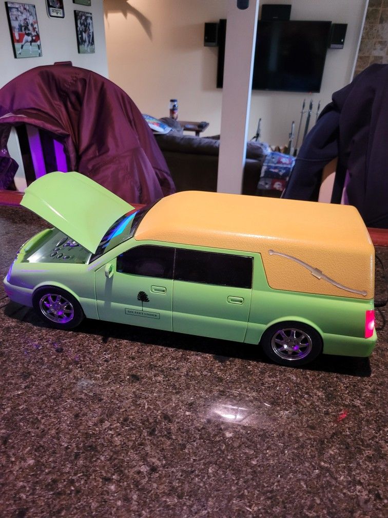 HBO Six Feet Under Hearse Radio/CD Player