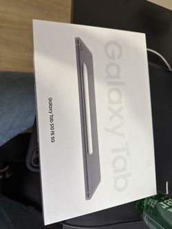 Samsung Galaxy Tab S10 FE 5G - 128GB - Gray (Like New + S Pen)