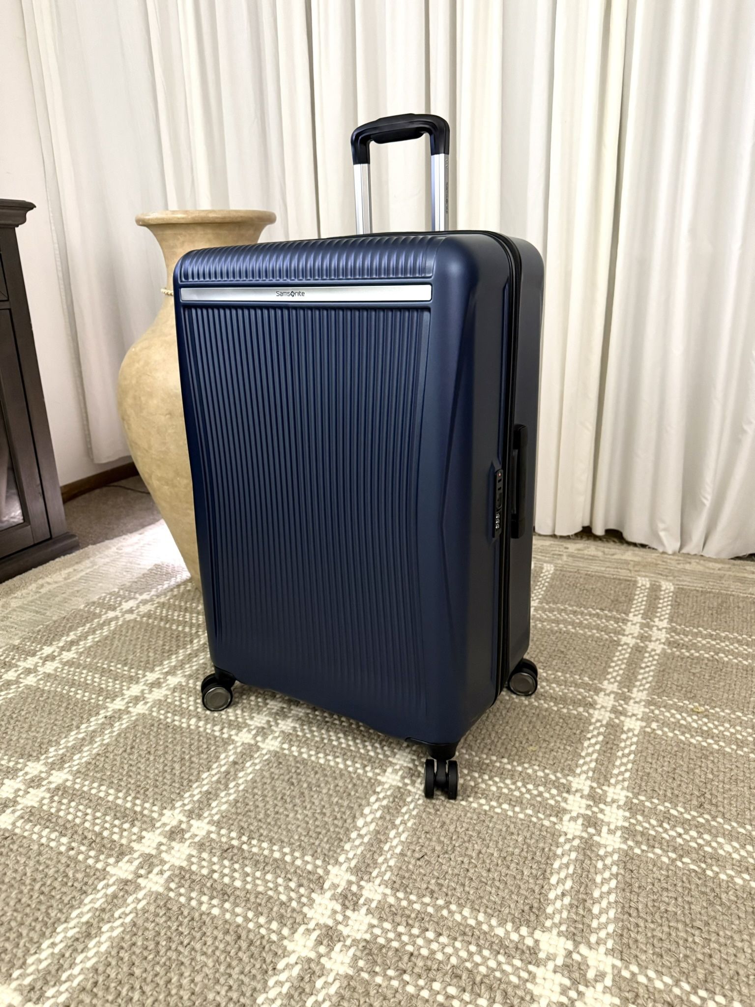 Samsonite Hardside Luggage Suitcase