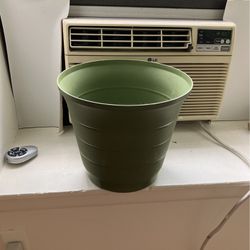 Free Plant Pot