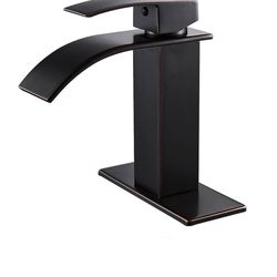 Bathroom Faucets Oil Rubbed Bronze Modern Waterfall Bathroom Sink Faucet Single Handle Bathroom Faucet for 1 or 3 Holes with Deck Plate, Rv Sink Campe