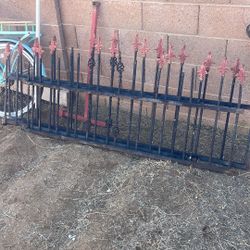 Rod Iron Fence 5‘ X 24“ $50 Take It