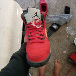 Kids Raging BULL 5's