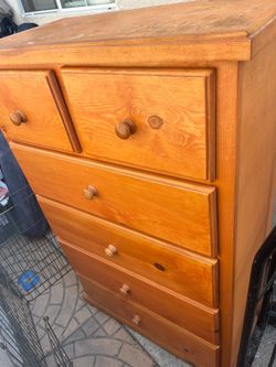 Dresser drawers