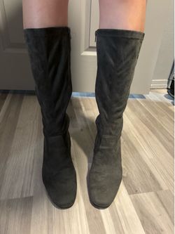 $10 Suede Grey Boots Size 11 Women