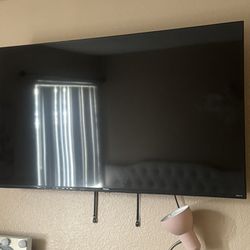50 Inch With Wall Stand Roku Tv 