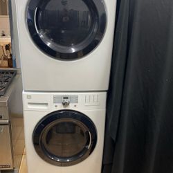 WASHER AND GAS DRYER SET