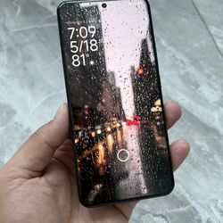 Xiaomi 14 Pro (Snapdragon 8 Gen 3)