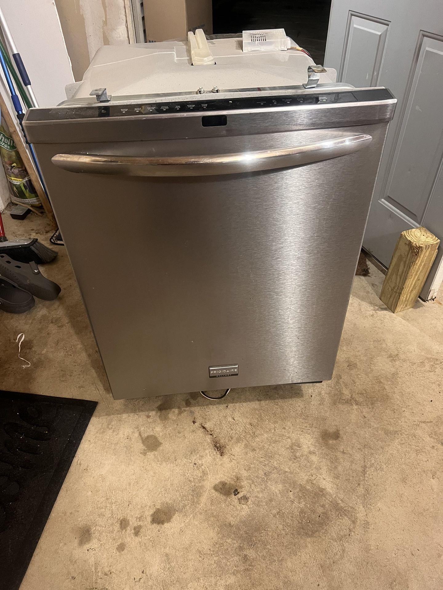 Dishwasher for Sale in New Lenox, IL OfferUp