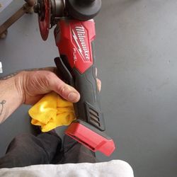 Milwaukee Grinder M18