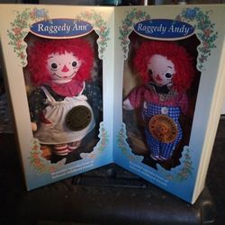 Raggedy Ann And Raggedy Andy