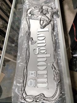 Longhorn Tobbaco Sign