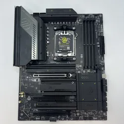 MSI MAG X870E TOMAHAWK MAX WIFI AM5 AMD X870E Gaming Motherboard