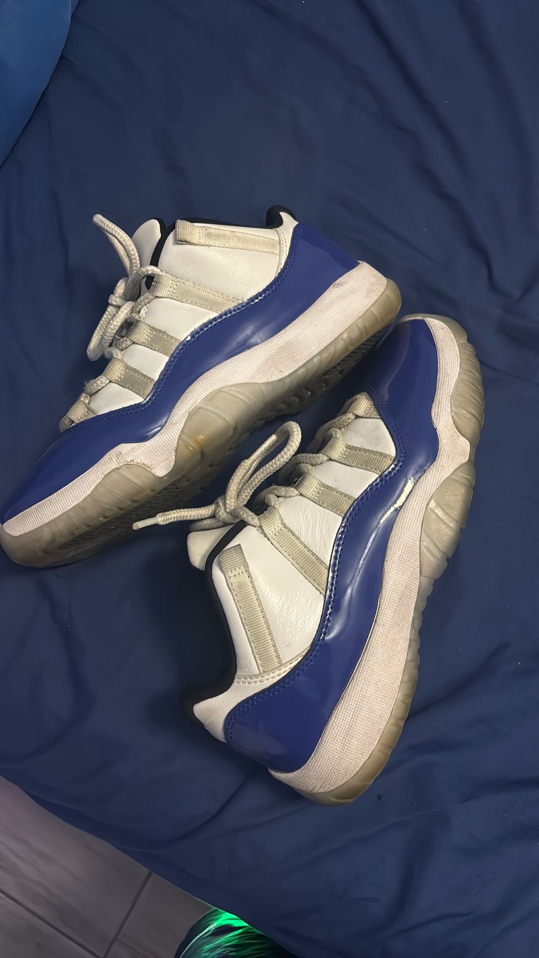 blue jordan 11s concords