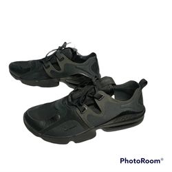 Nike AirMax Lightweight Black Athletic Shoes Men 11.5