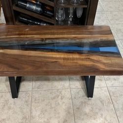 Woodtable
