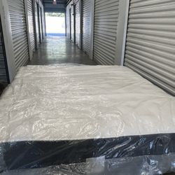 New Stern And Foster King Mattress 