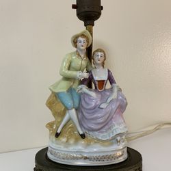 Working Vintage Colonial Style Man & Woman Ceramic Lamp