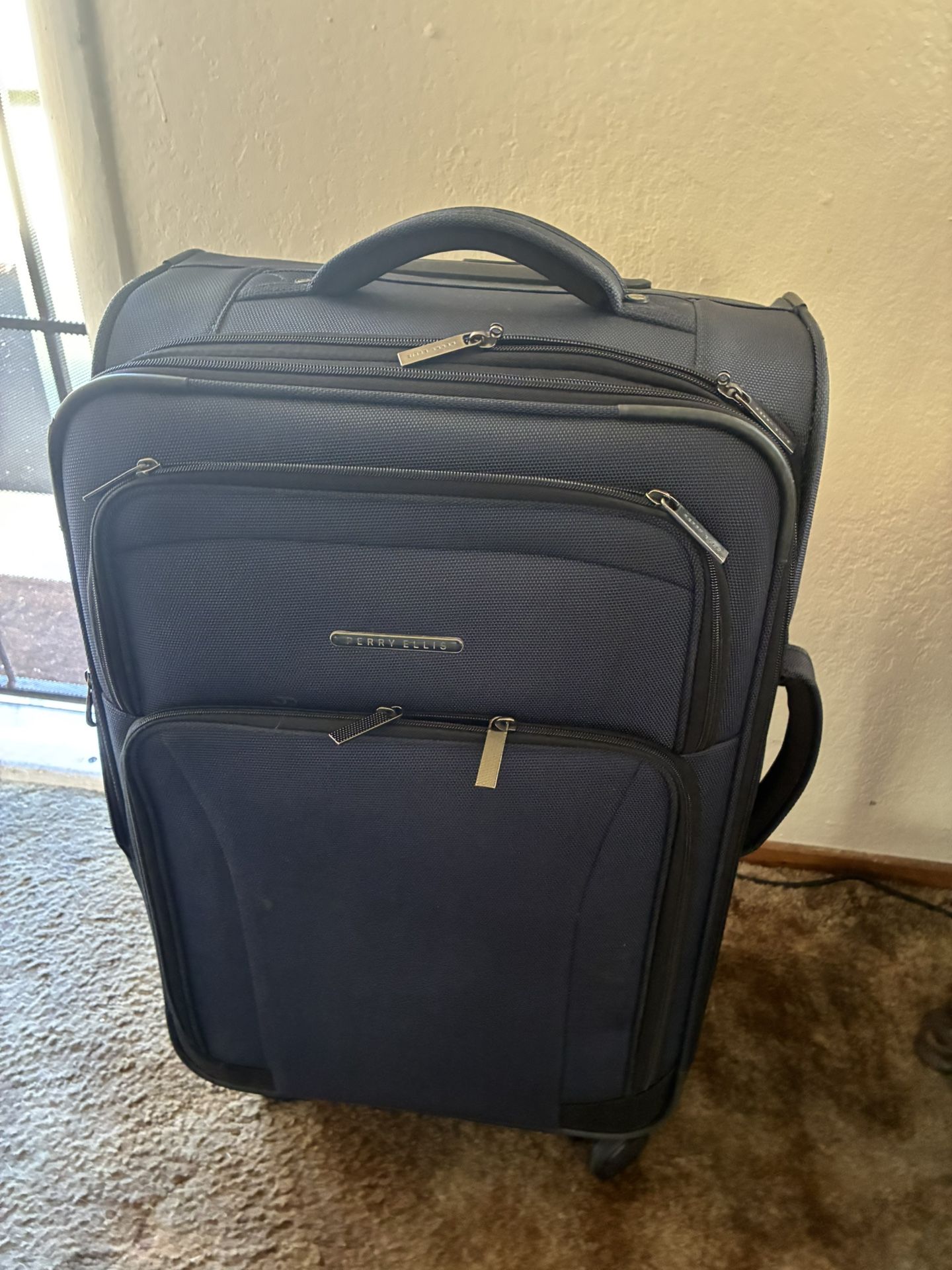 A Very Nice Suite Case