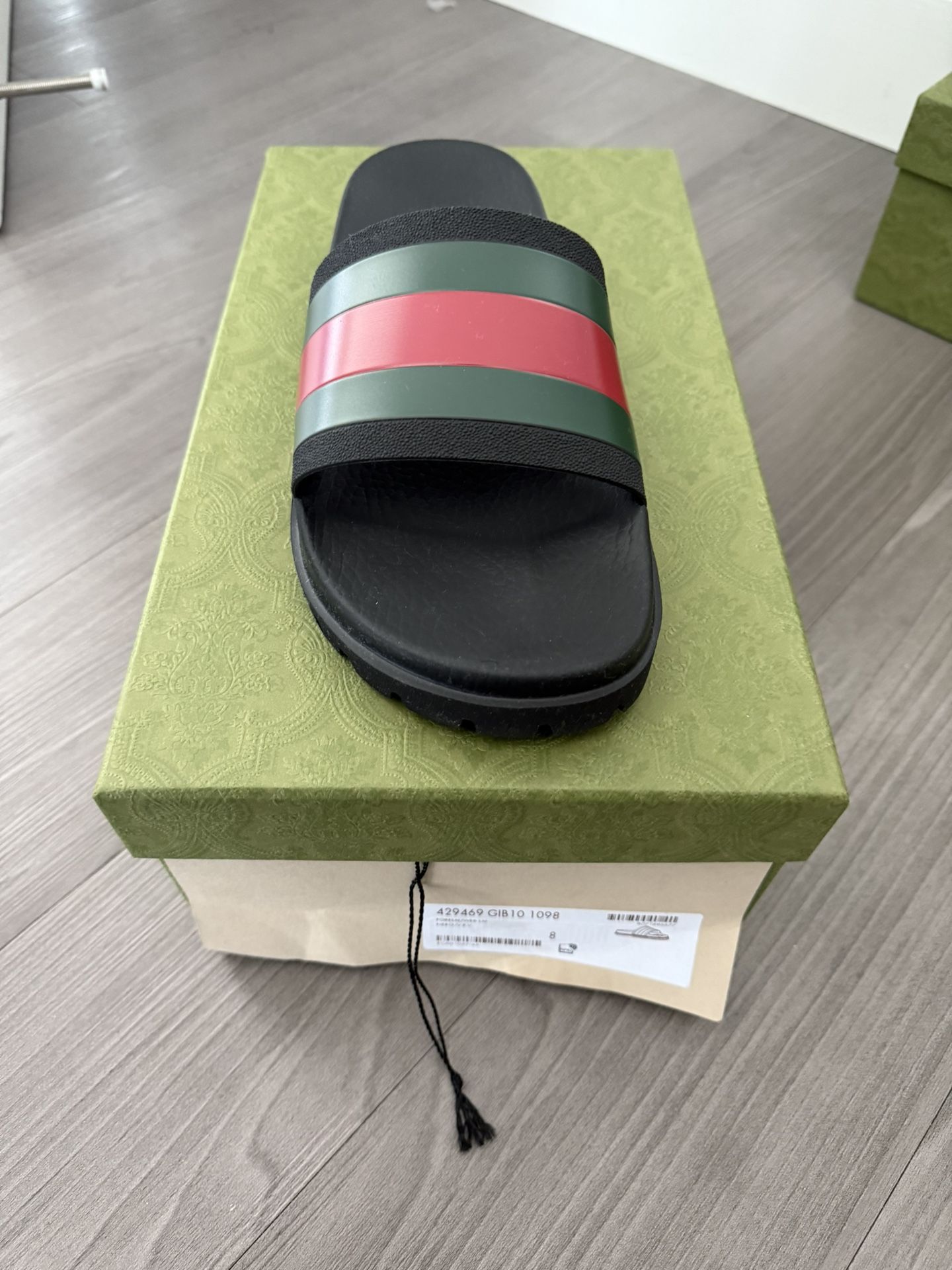 Gucci slides