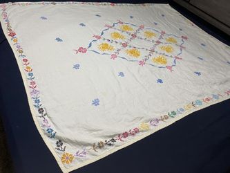 Vintage Linen Hand Stitched Tablecloth Spread Colorful Floral Pattern 68x54”