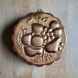 Vintage Copper Jello Mold Fruit Cluster Motif French Country Farmhouse Decor