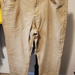 Goodfellow  Big and Tall Goodfellow Tech Total Flex Athletic 38 x 36 Trouser 