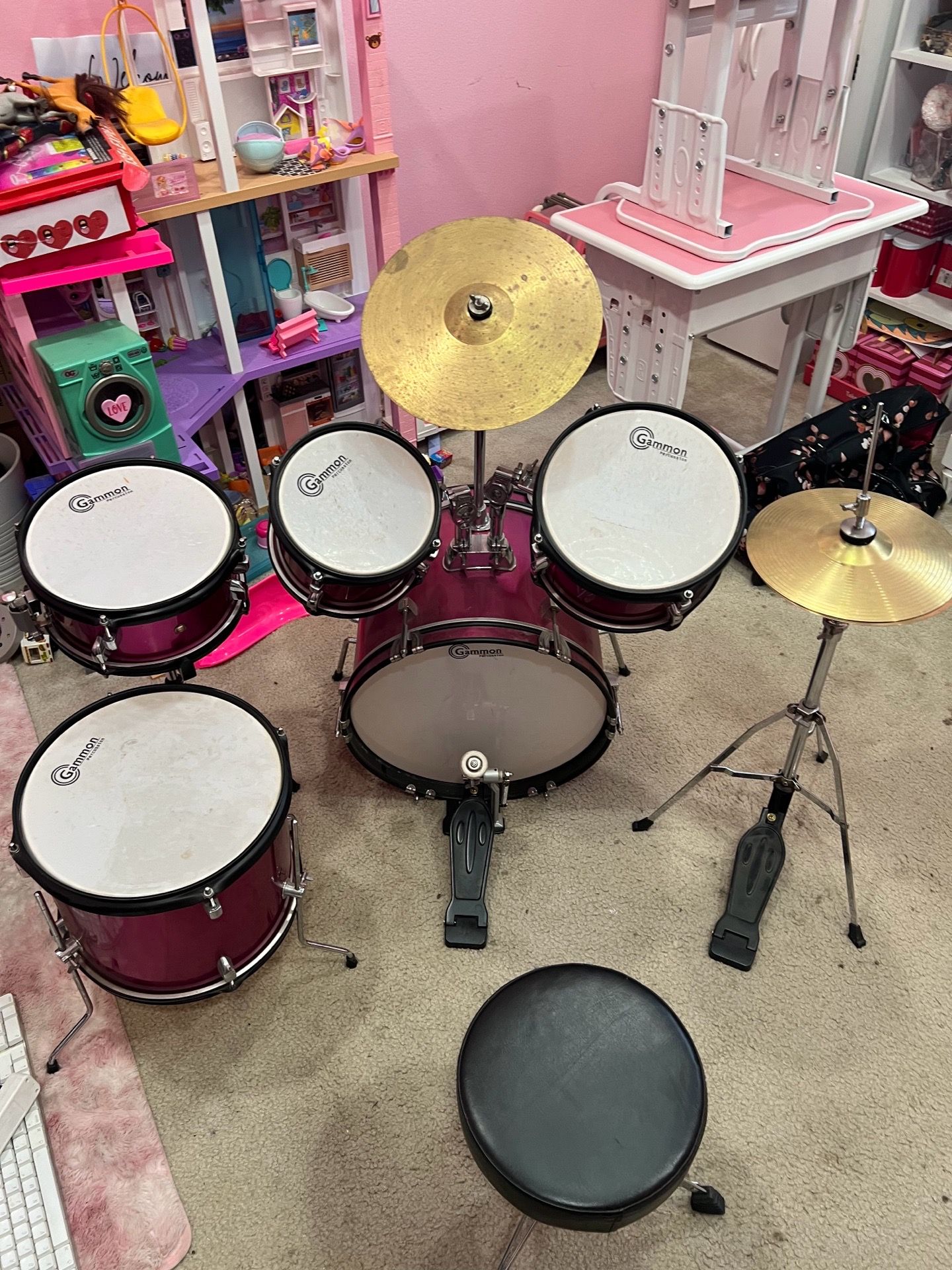 Kids drum set