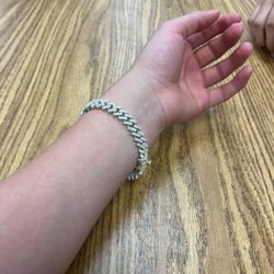 Moisenise Diamond Bracelect