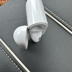 Apple AirPods 2 (missing Right Bud) 