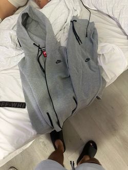 Nike Tech Gray Adult Small