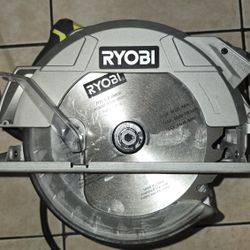 Ryobo Circularsaw 15 Amp With Laser Light.