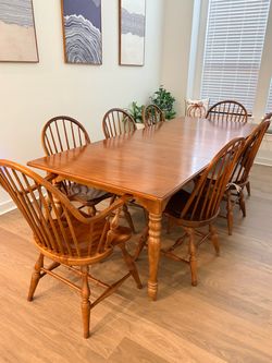 Thomasville Dining Set - solid pecan