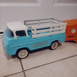 Collectible Metal NYlint Ford Econoline Farm 1960's  Collectible 