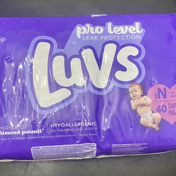 LUVS DIAPERS SIZE NEWBORN PACK COUNT 40 ‼️$13