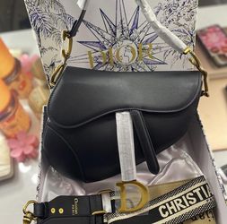 CD Saddle Bag 🖤