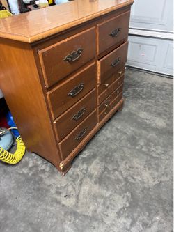 Mueble de 9 cajones