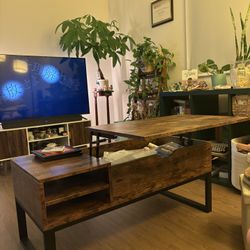 Lift Top Wood Coffee Table 