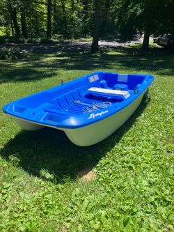 Sportyak 245 Boat - Great Condition