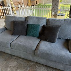 FREE COUCH