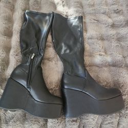 Steven Madden Boots