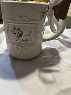 Rae Dunn Disney  Aristocats Marie Mug