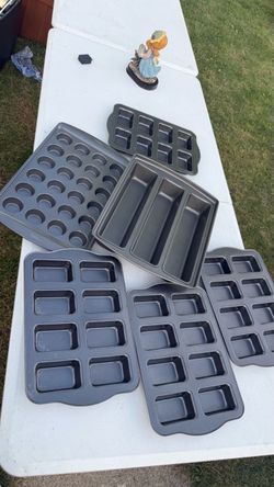 Nonstick Baking Pan Set –