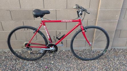 Schwinn CrossFit Hybrid Bike (Medium-Large, Excellent Condition)