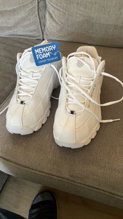 Size 10.5 Brand https://offerup.com/redirect/?o=TmV3LksuU3dpc3M=
