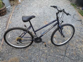 Diamondback Outlook Mountain Bike