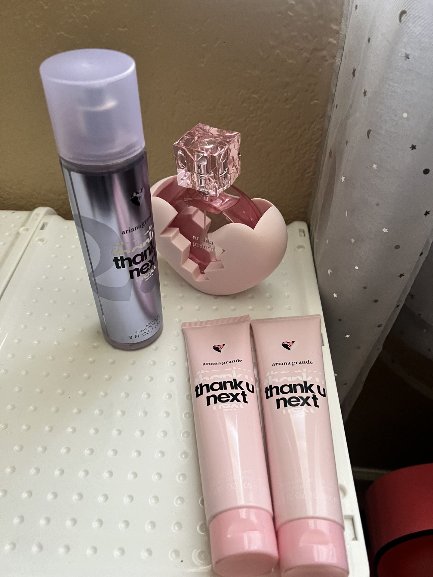Ariana Grande Perfume, Spray & Lotion